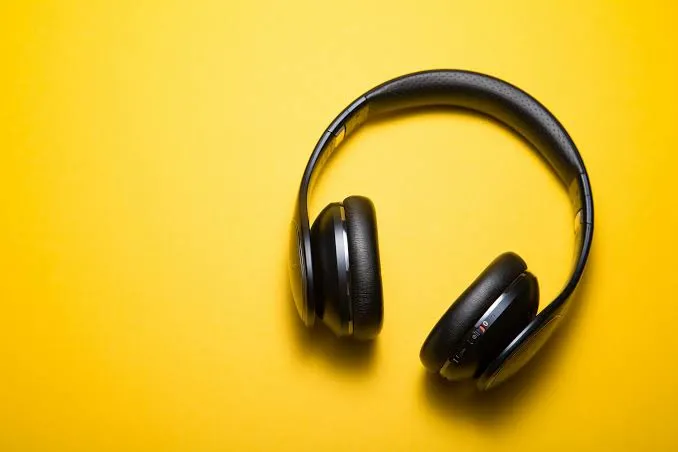One Song, One Lifeline: How Your Brain Latches Onto a Single Track to Pull You Through the Hard Stuff